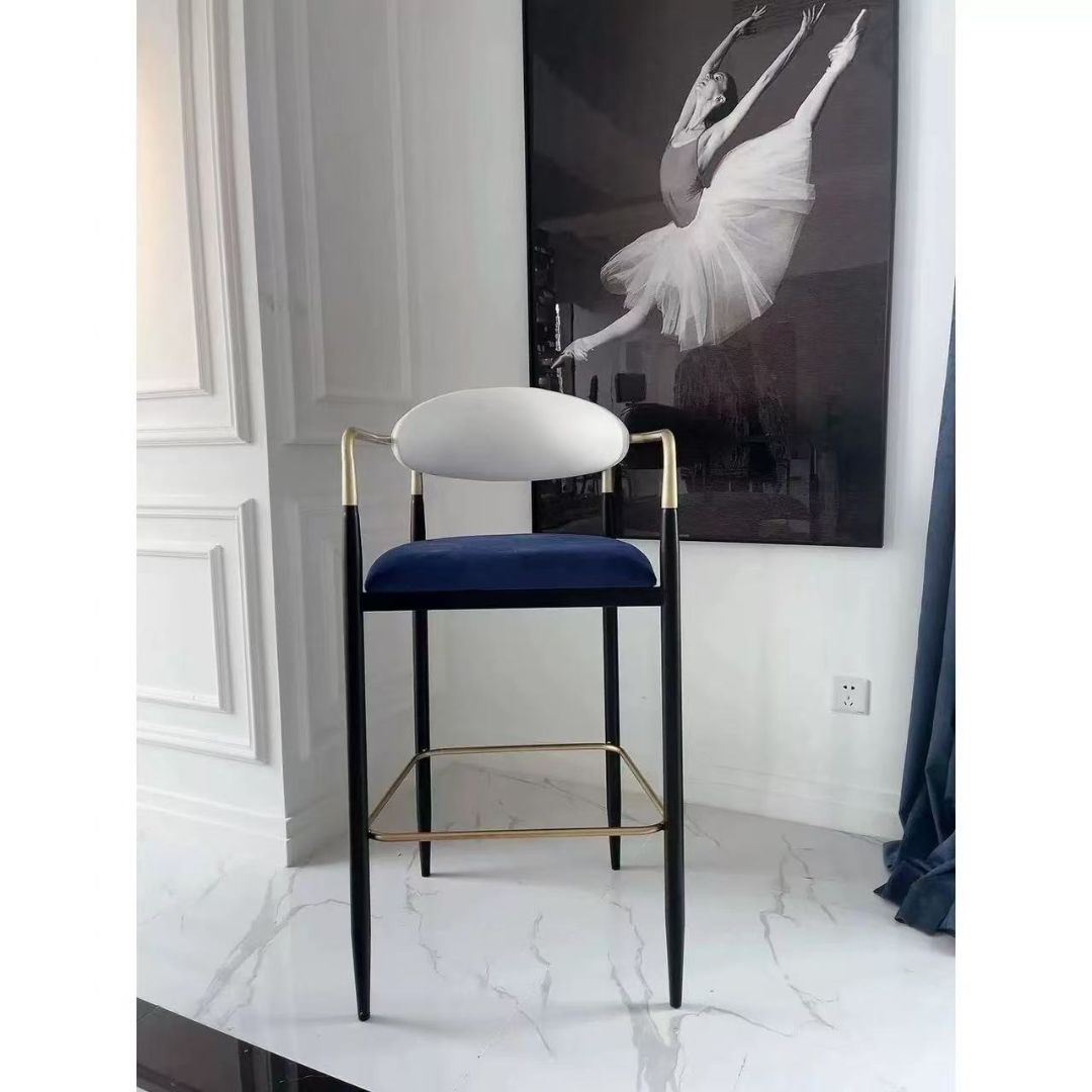 iStay Noble Heights Stool