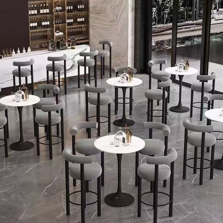 iStay Chubby Stool Bar