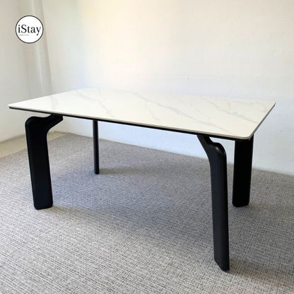 iStay Mono Table